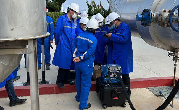 PF-300便携式甲烷、总烃和非甲烷总烃分析仪现场测试